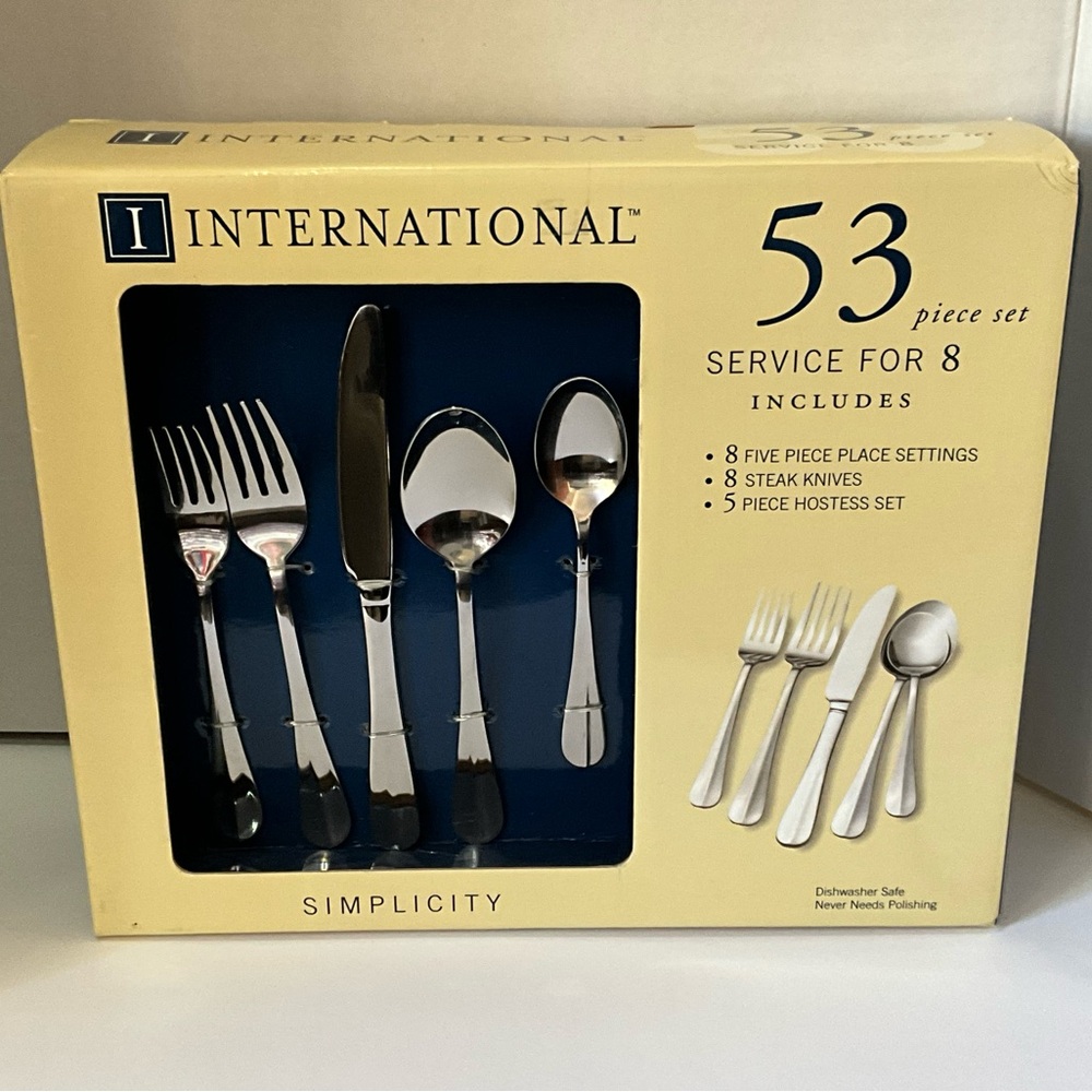 INTERNATIONAL Simplicity 53 piece set, silver - Picture 6 of 11